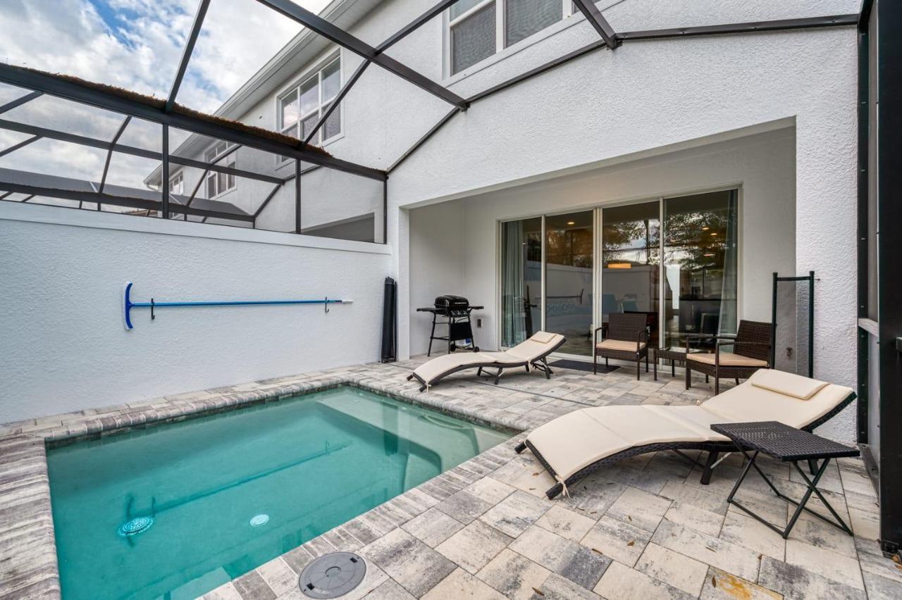 Pleasant Townhome With Private Pool Near Disney Four Corners المظهر الخارجي الصورة