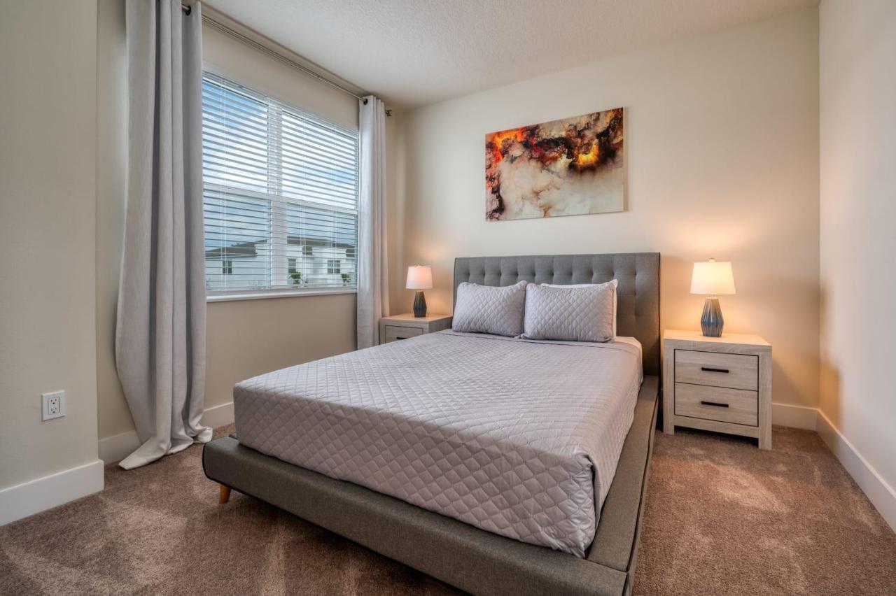 Pleasant Townhome With Private Pool Near Disney Four Corners المظهر الخارجي الصورة